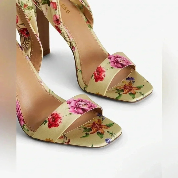 Express Yellow Floral Printed Lace Up Heeled Sandals Size 10 - Picture 2 of 5